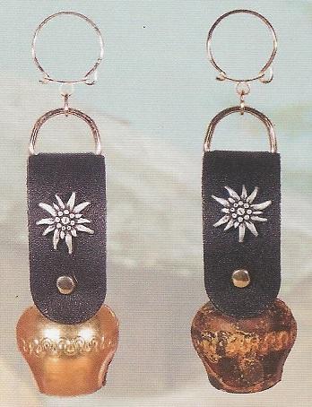 Mini Cowbell Key Ring – Alpen Schatz Europe